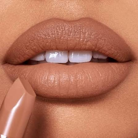 Luxury Cream Lipstick – Naughty Nude